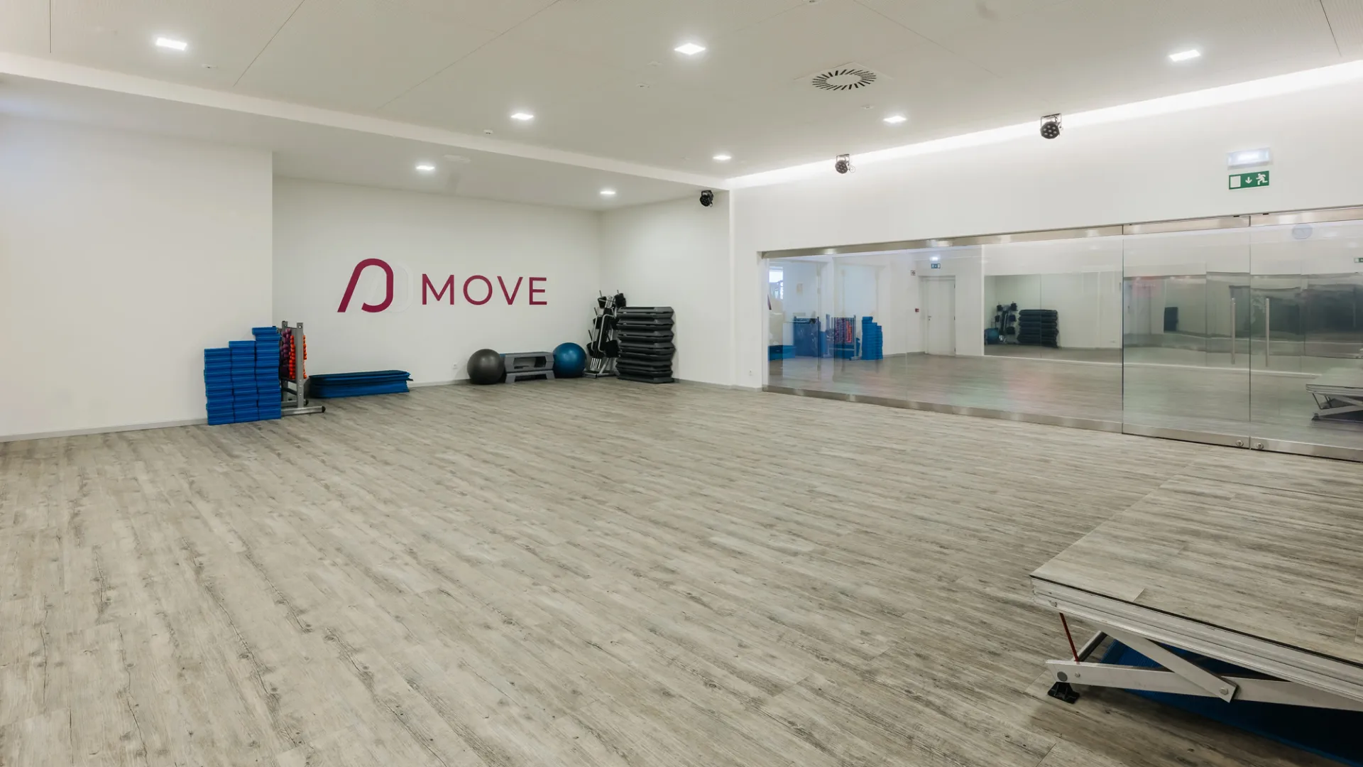 galeria_Almada_move