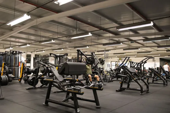 LP Otimização 5 solinca-braga-ginasio_renovado-novos_equipamentos-min (1)